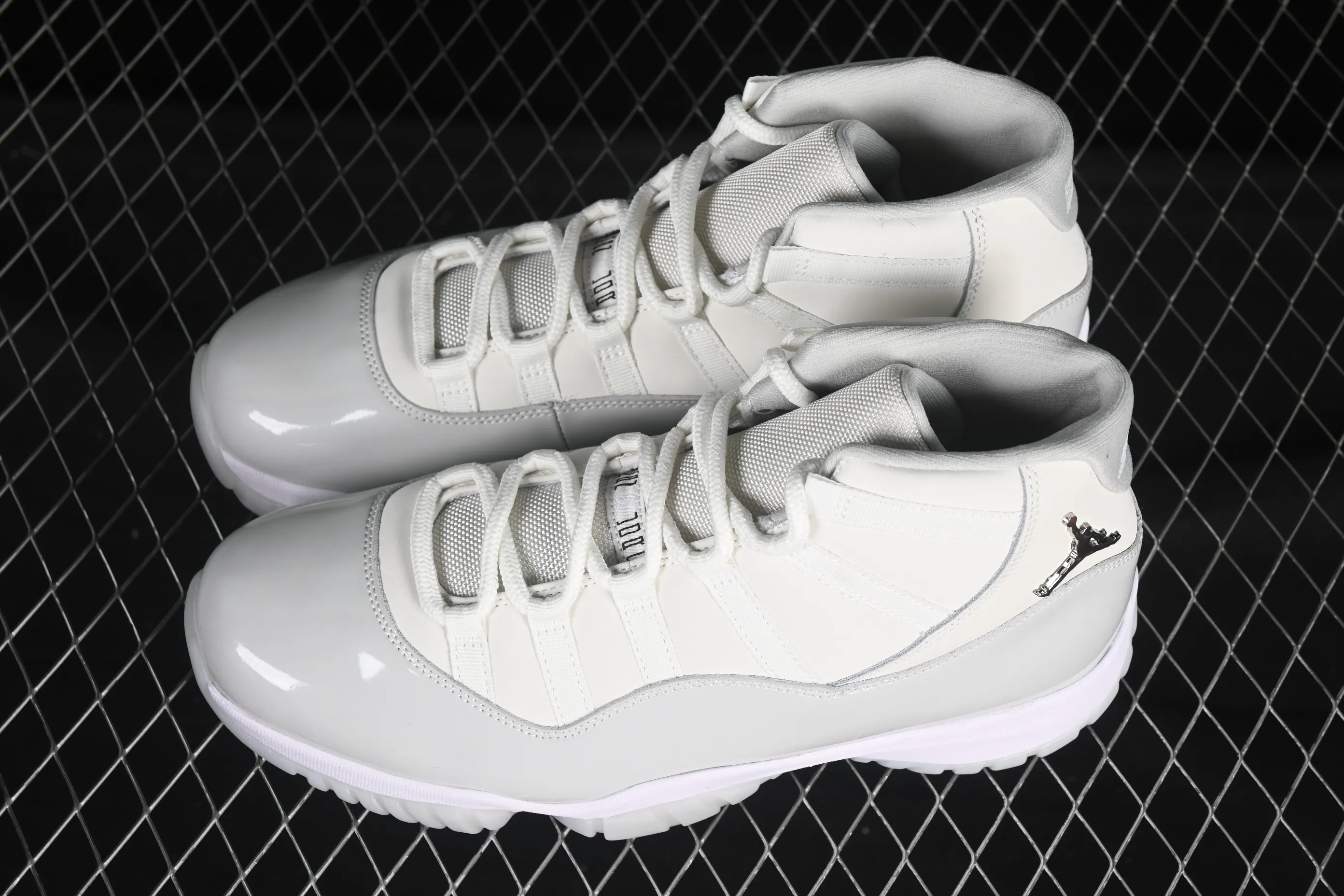All categories Air Jordan Jordan series basketball shoes Air Jordan 11 Air Jordan 11 Retro "Grand Finale" AJ11 Joe 11 Pearl Gray AR0715-110